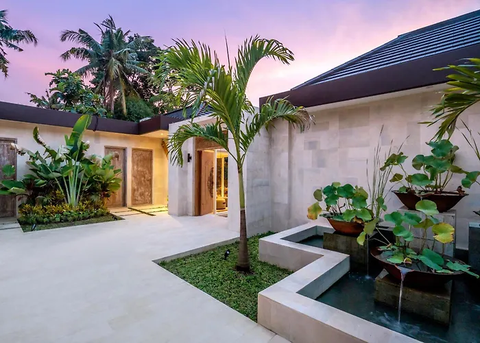 Villa White Lotus By Balisuperhost